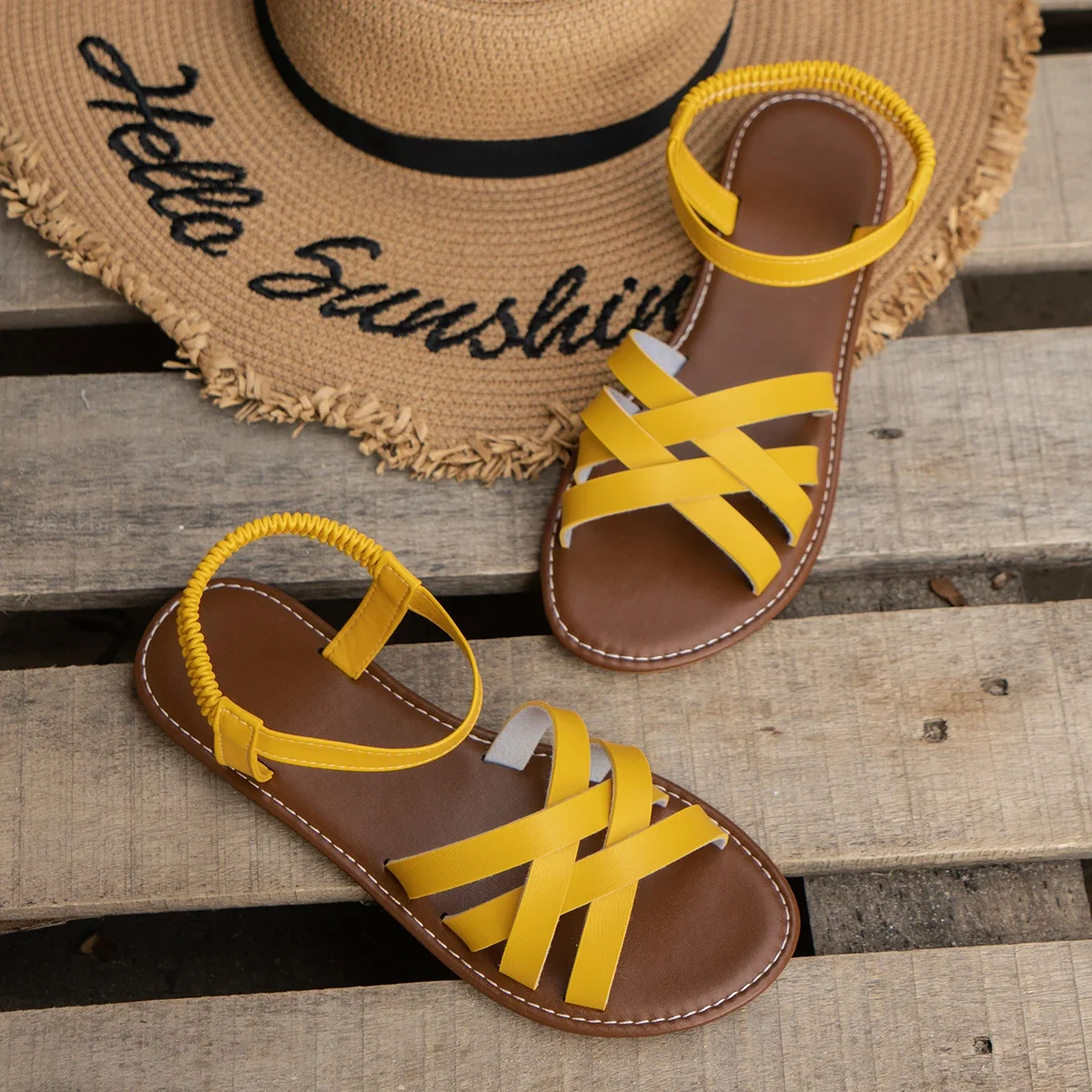Women’s Strappy Open Toe Flat Beach Sandals - Sophia